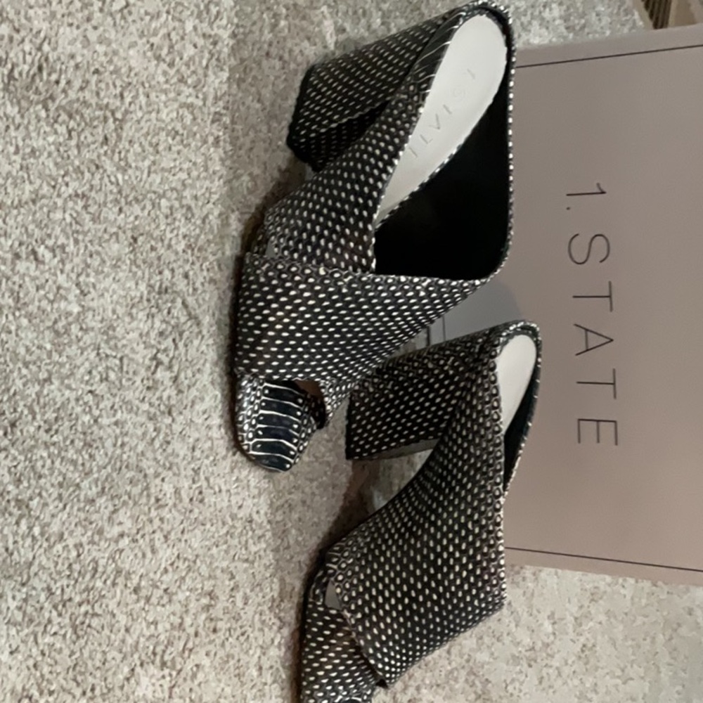 NIB shoes. Purchased from Von Maur.